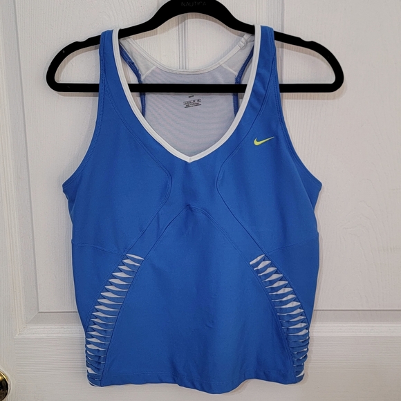 Nike Dri-Fit Workout Tank Top - Picture 3 of 13